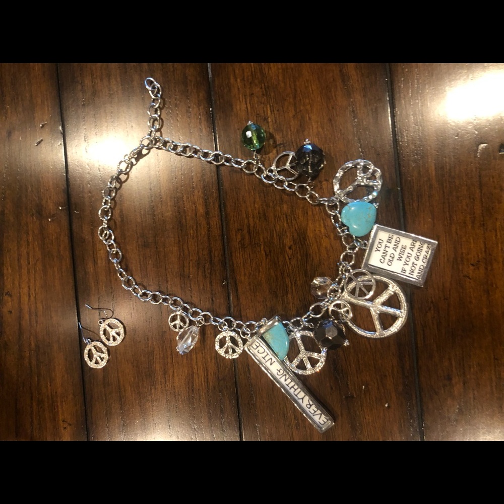 Cute Reversible Necklace Peace Signs & Sass